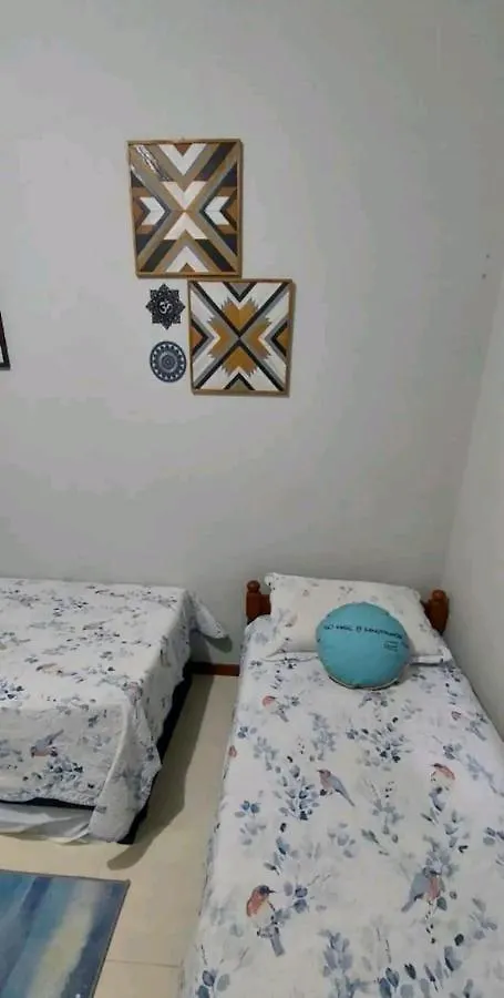 Linda Cobertura Em Bombinhas Com Lazer Privativo 200 Metros Da Praia