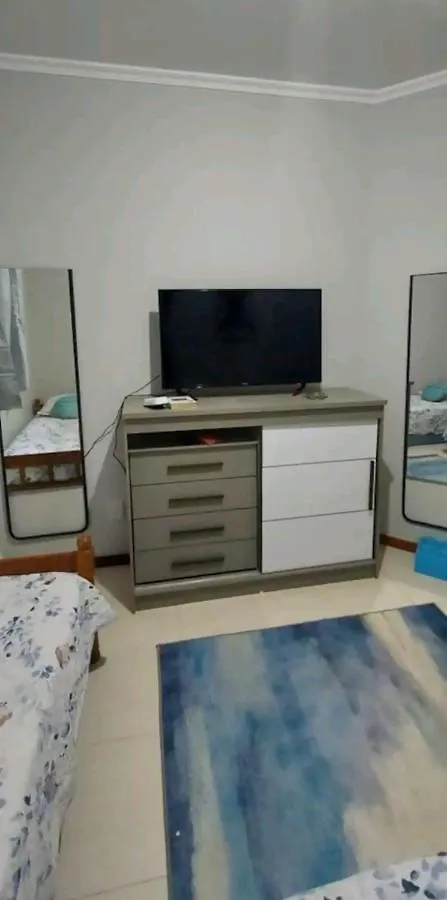 Linda Cobertura Em Bombinhas Com Lazer Privativo 200 Metros Da Praia