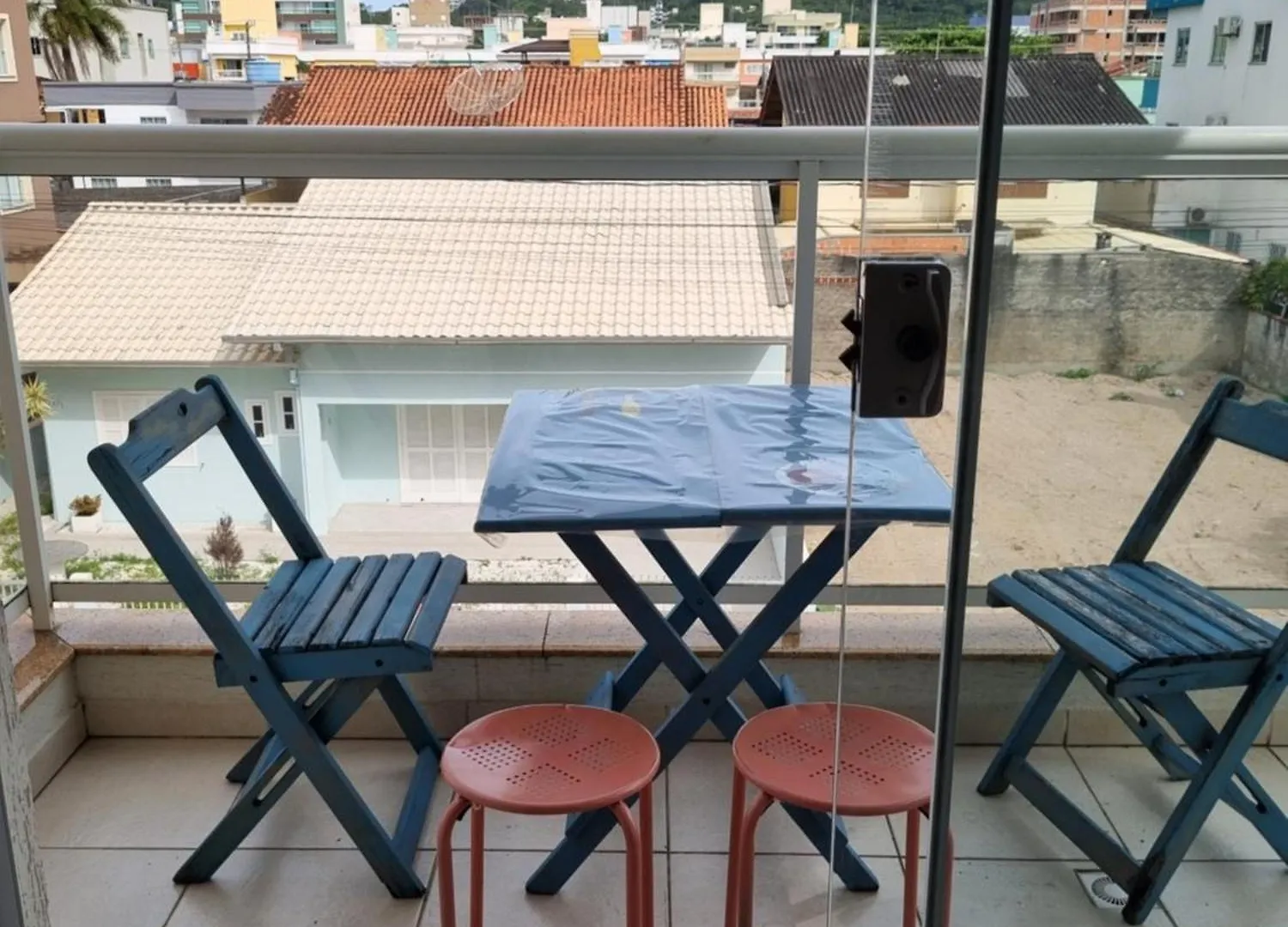 Linda Cobertura Em Bombinhas Com Lazer Privativo 200 Metros Da Praia